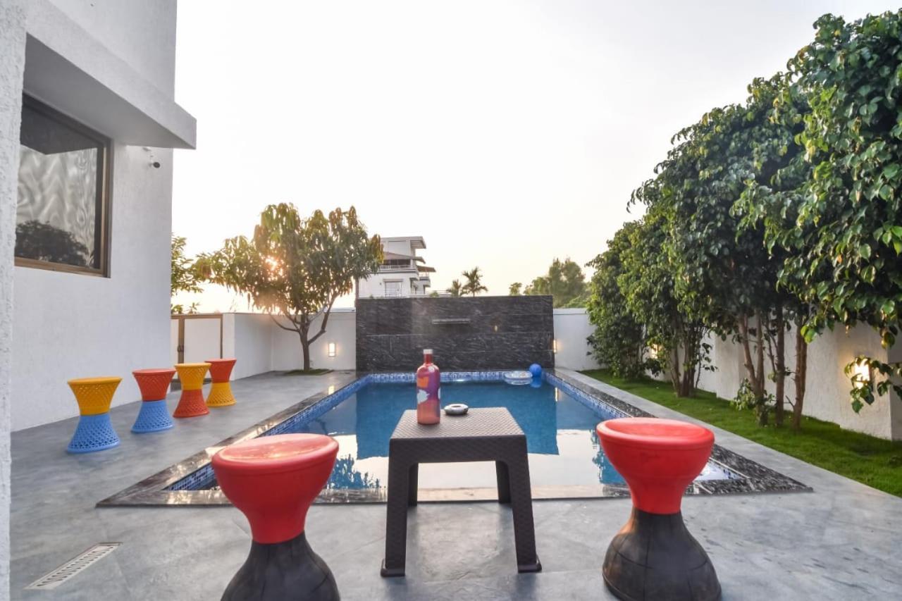 Jv 3Bhk Villa Лонавала Екстериор снимка